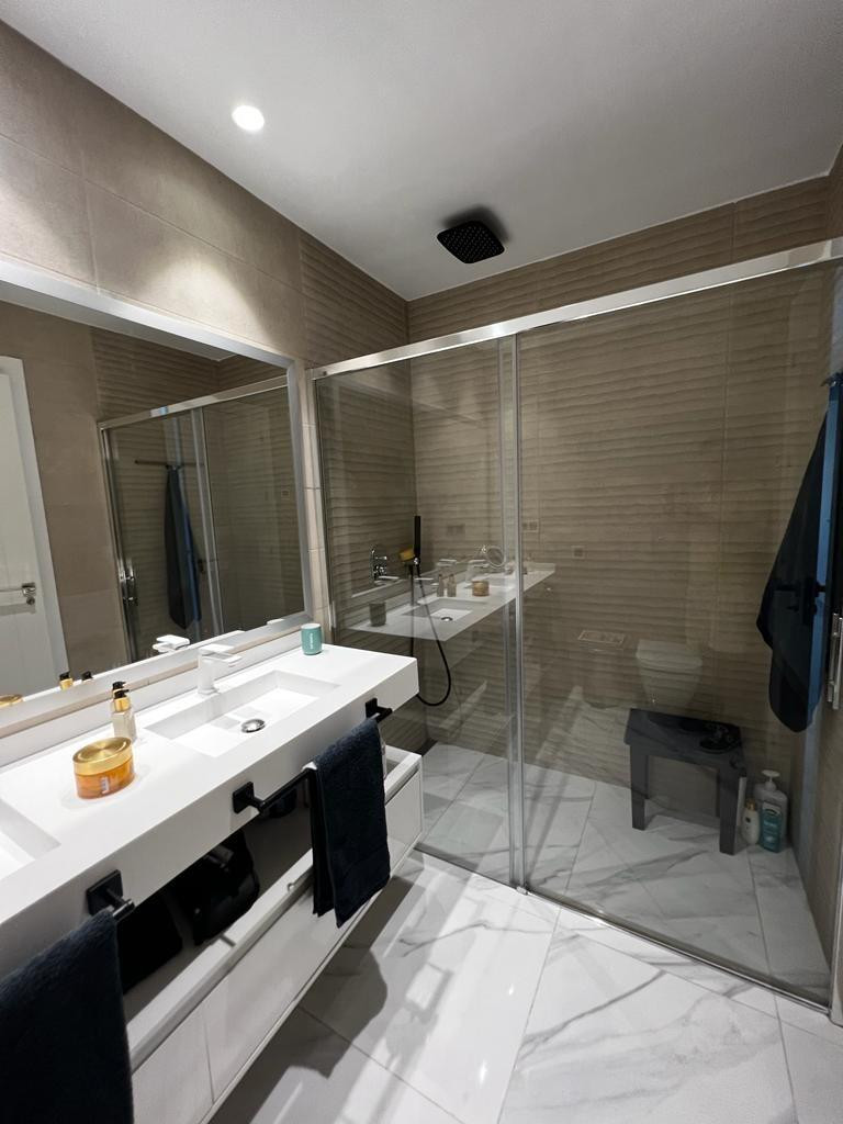 Se vende Apartamento Planta Media de 2 dormitorios en Costa Blanca, Alicante, España