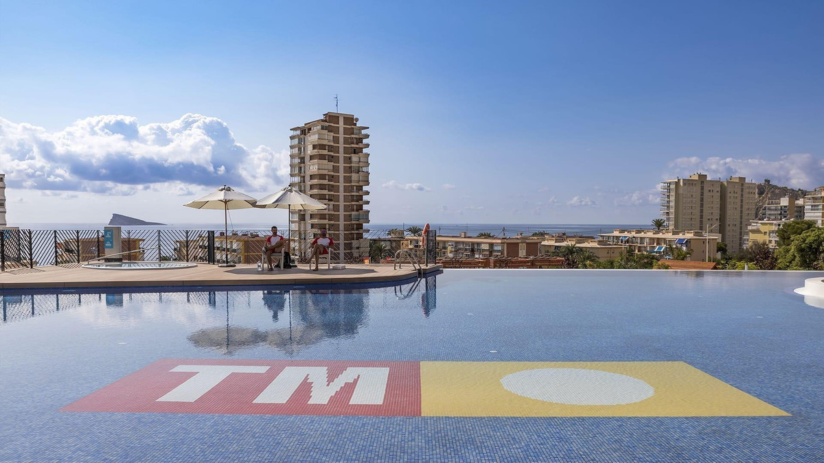 Se vende Apartamento Planta Media de 2 dormitorios en Costa Blanca, Alicante, España