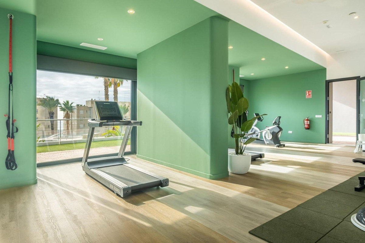 Se vende Apartamento Planta Media de 2 dormitorios en Costa Blanca, Alicante, España