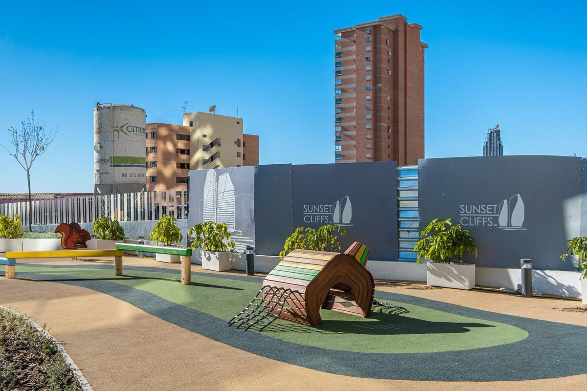 Se vende Apartamento Planta Media de 2 dormitorios en Costa Blanca, Alicante, España