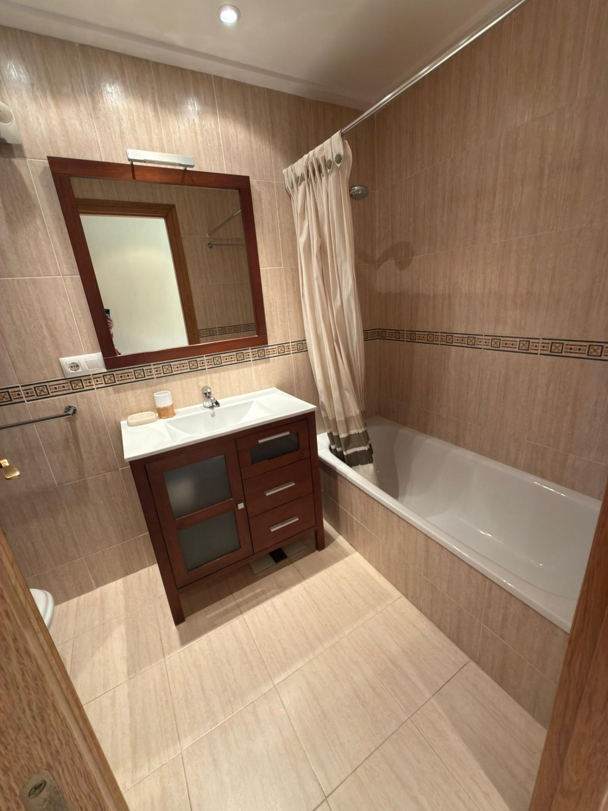 2 Bed Apartment for sale in Villajoyosa Costa Blanca, Alicante, Spain