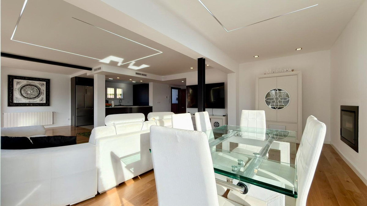 3 Bed Townhouse for sale in El Campello Costa Blanca, Alicante, Spain