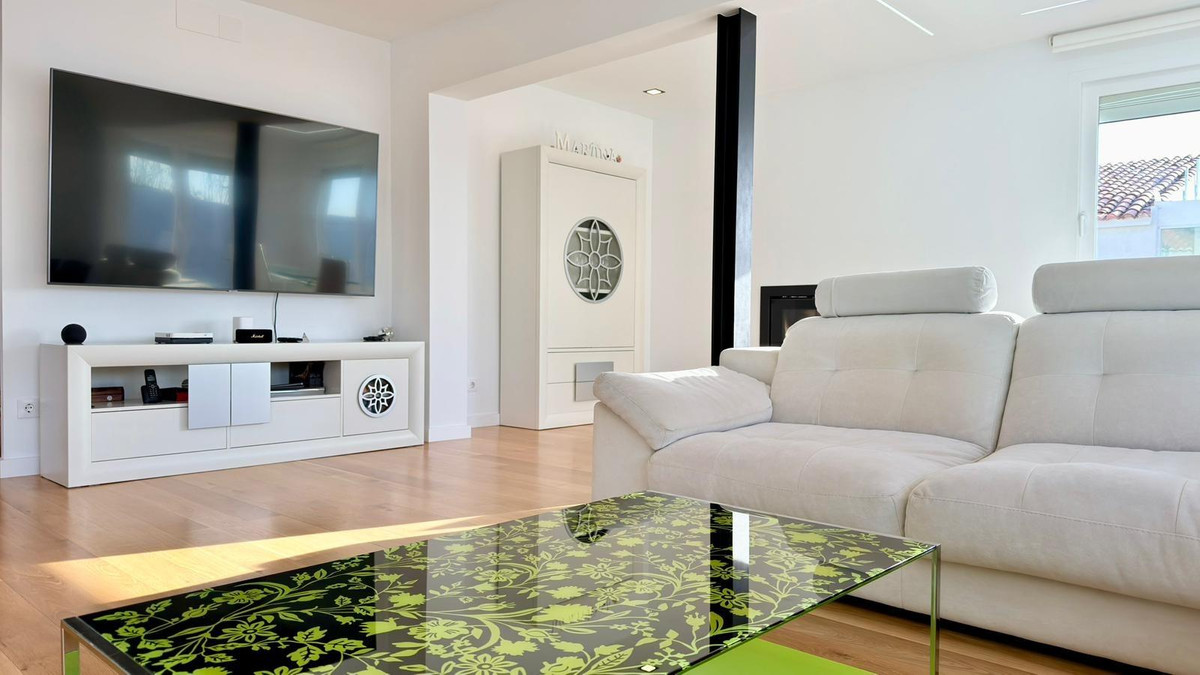 3 Bed Townhouse for sale in El Campello Costa Blanca, Alicante, Spain