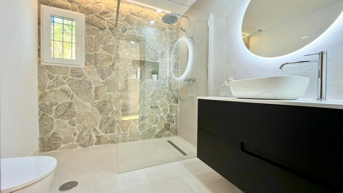 3 Bed Townhouse for sale in El Campello Costa Blanca, Alicante, Spain