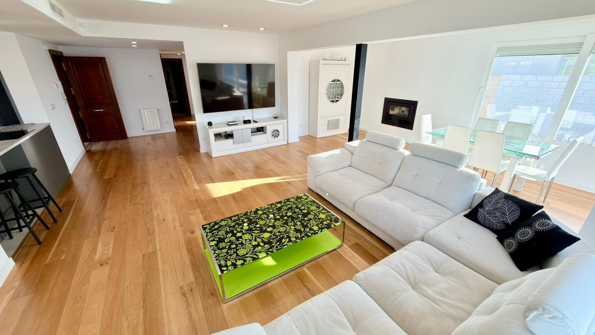 3 Bed Townhouse for sale in El Campello Costa Blanca, Alicante, Spain