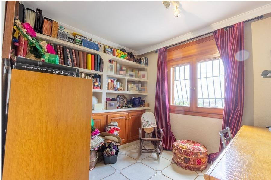 4 Bed Townhouse for sale in Finestrat Costa Blanca, Alicante, Spain