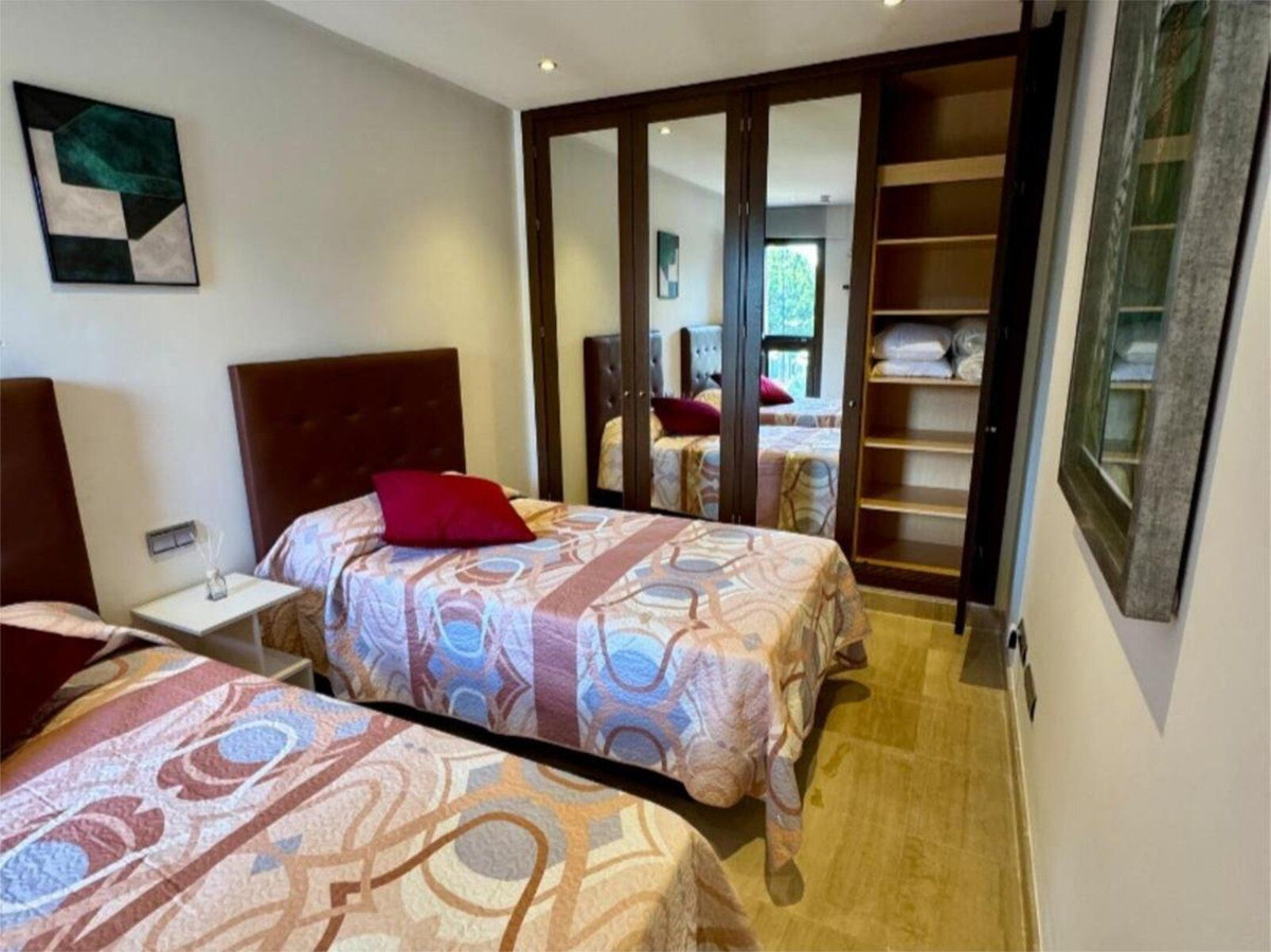 3 Bed Apartment for sale in New Golden Mile Costa Del Sol, Málaga, Spain