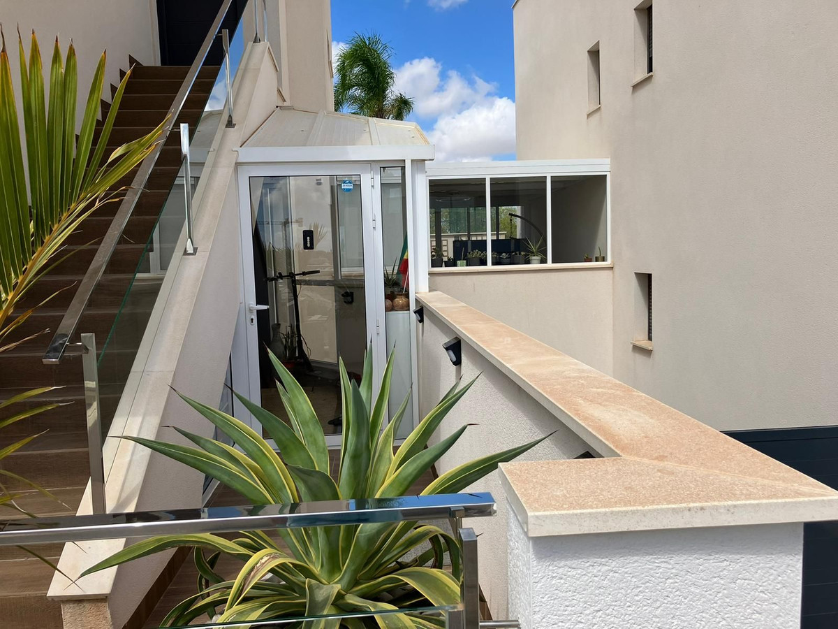 Se vende Apartamento Planta Baja de 2 dormitorios en Costa Blanca, Alicante, España