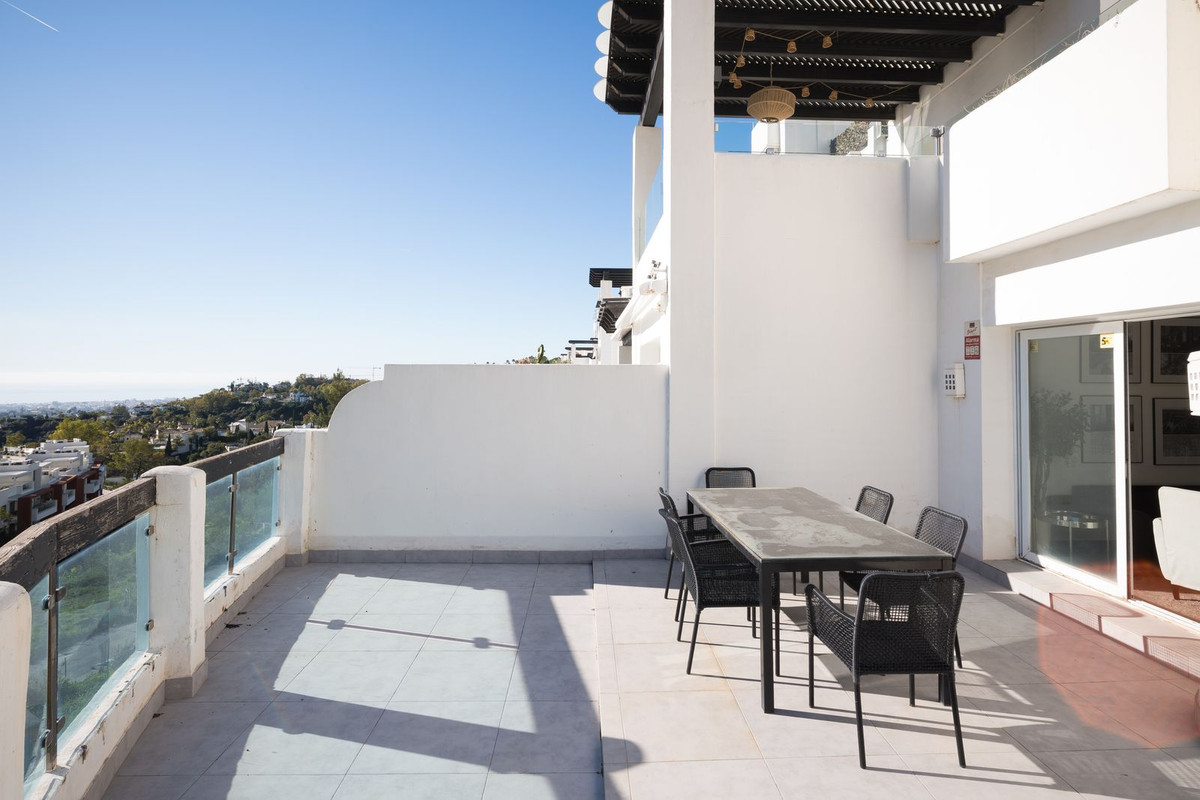 Se vende Apartamento Planta Media de 2 dormitorios en Costa Del Sol, Málaga, España