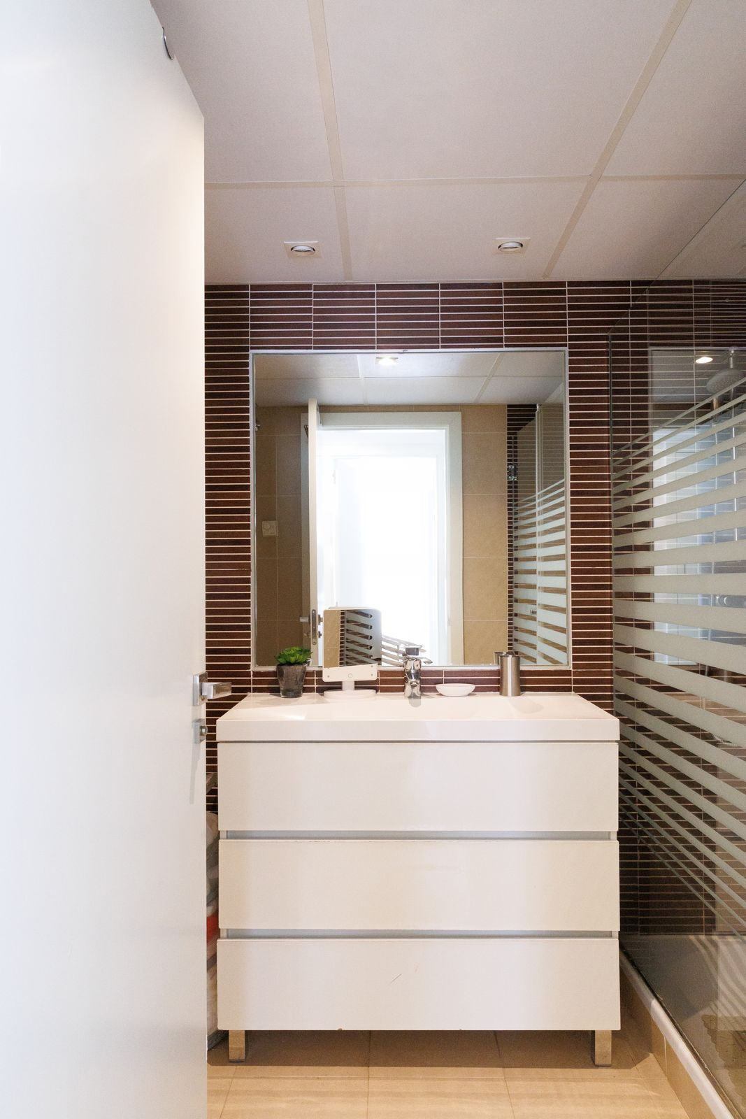 Se vende Apartamento Planta Media de 2 dormitorios en Costa Del Sol, Málaga, España