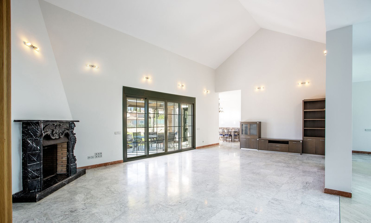 5 Bed Townhouse for sale in Mijas Golf Costa Del Sol, Málaga, Spain