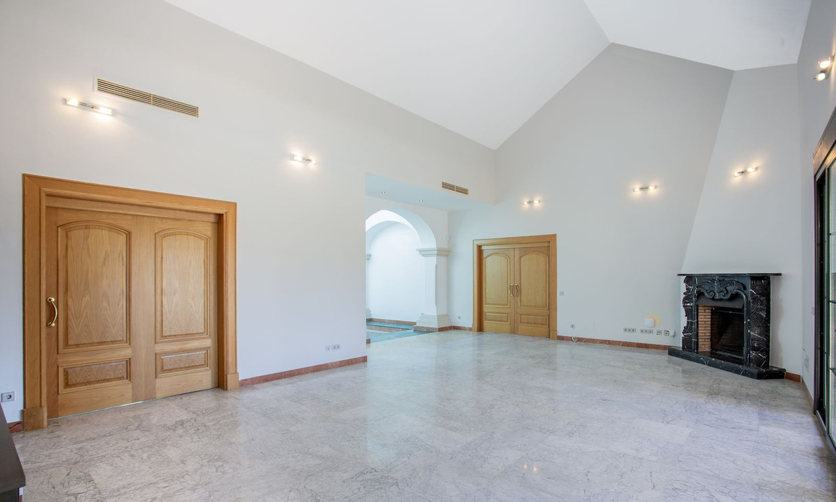 5 Bed Townhouse for sale in Mijas Golf Costa Del Sol, Málaga, Spain