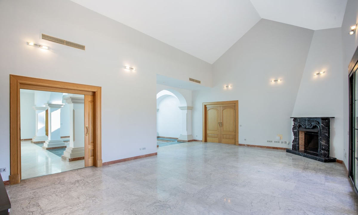 5 Bed Townhouse for sale in Mijas Golf Costa Del Sol, Málaga, Spain