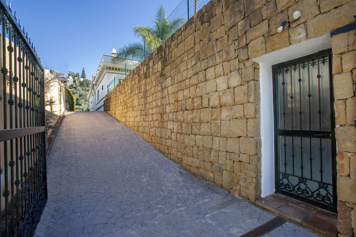 5 Bed Townhouse for sale in Mijas Golf Costa Del Sol, Málaga, Spain