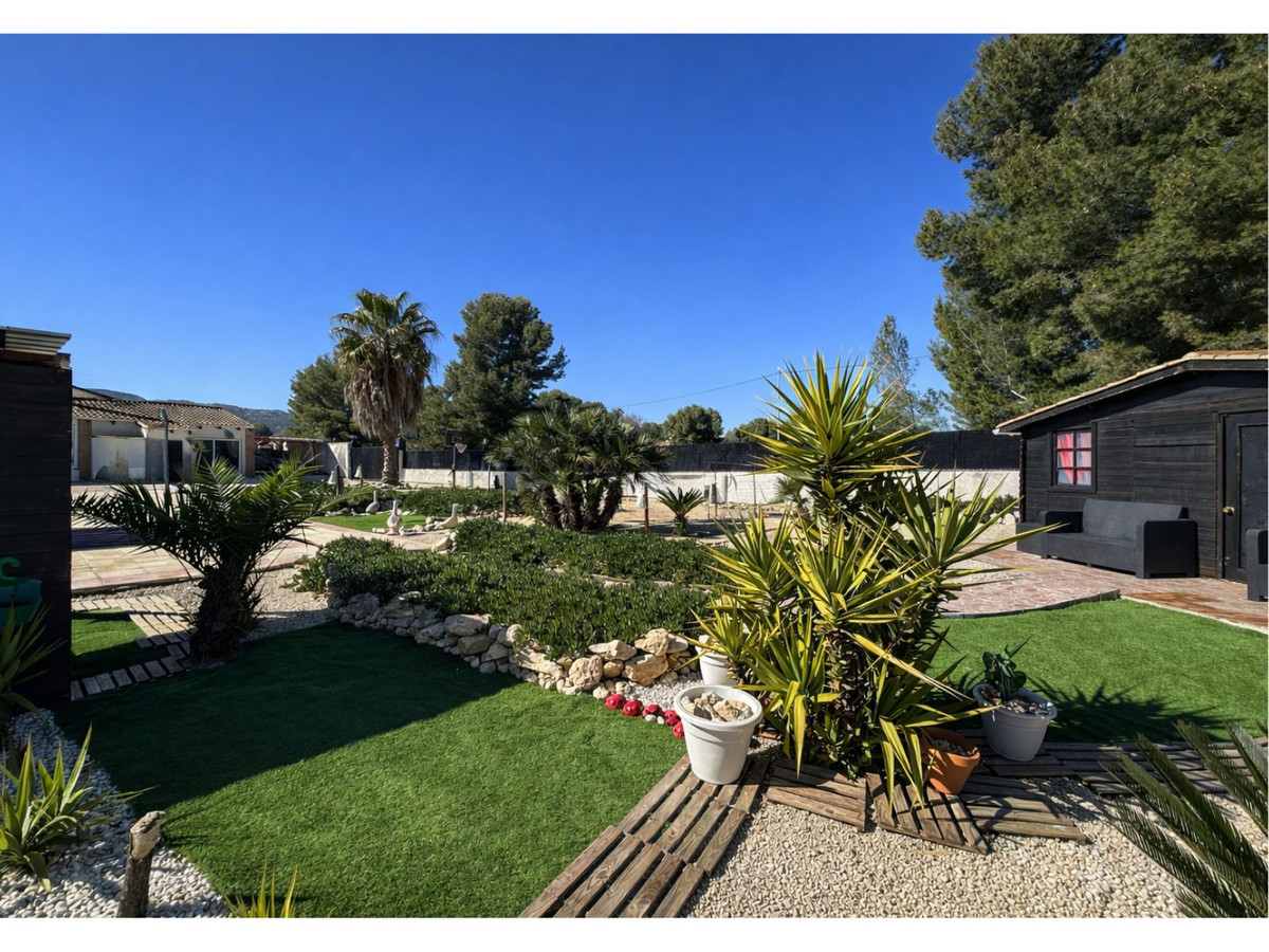 Se vende Villa - Chalet de 6 dormitorios en Costa Blanca, Alicante, España