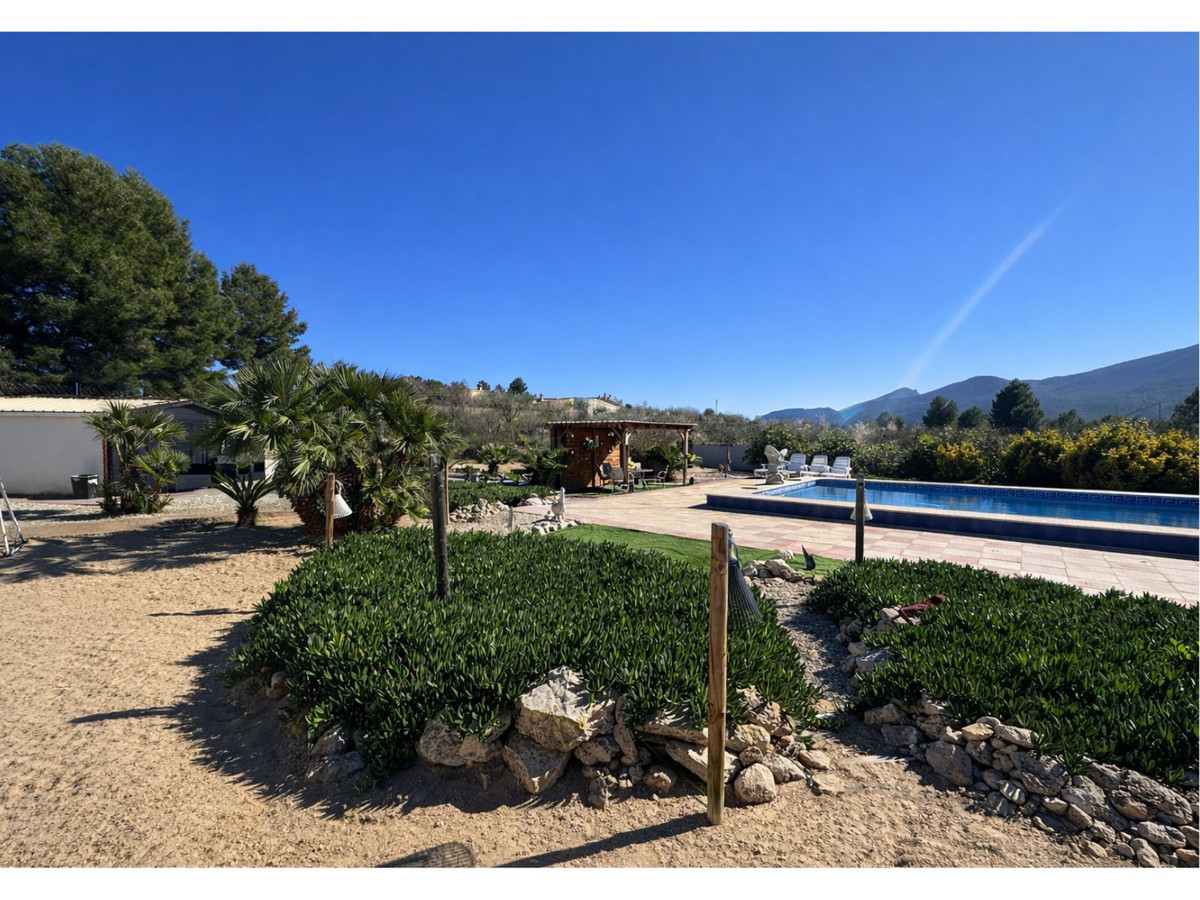 Se vende Villa - Chalet de 6 dormitorios en Costa Blanca, Alicante, España