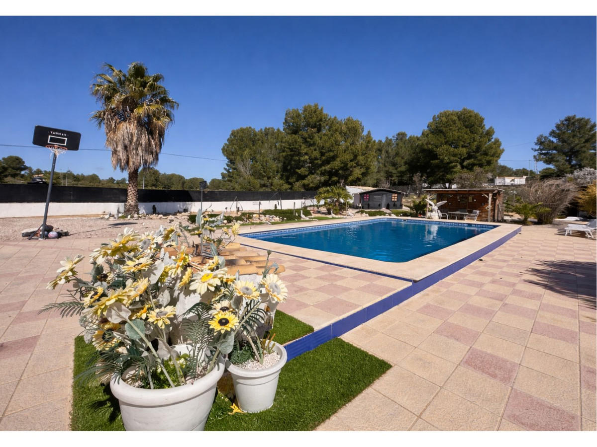 Se vende Villa - Chalet de 6 dormitorios en Costa Blanca, Alicante, España