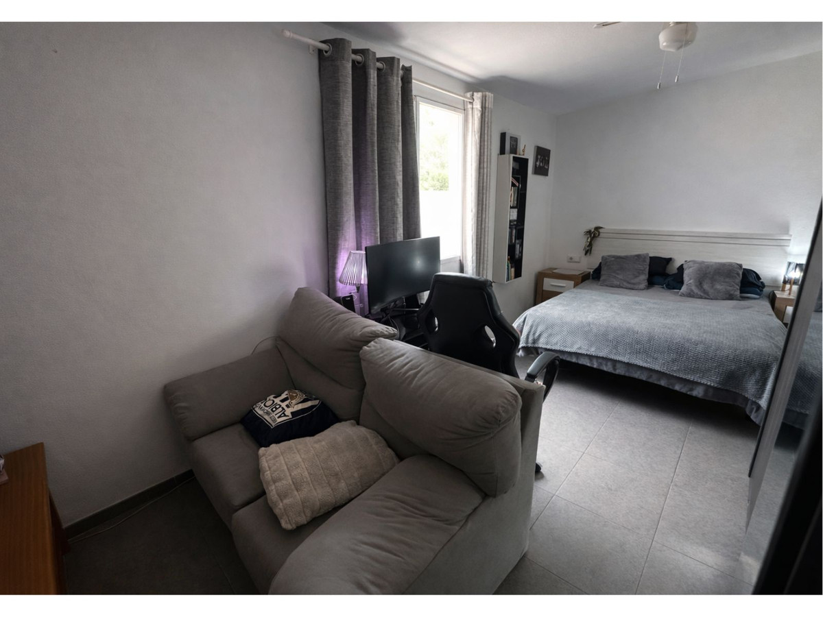 Se vende Villa - Chalet de 6 dormitorios en Costa Blanca, Alicante, España