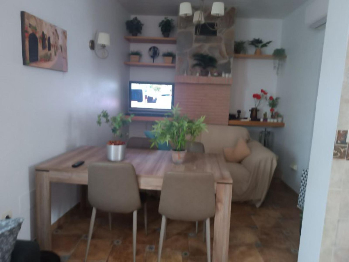 Se vende Pareada de 5 dormitorios en Costa Del Sol, Málaga, España