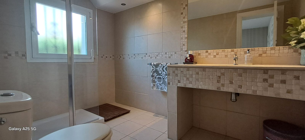 6 Bed Townhouse for sale in Marbella Costa Del Sol, Málaga, Spain