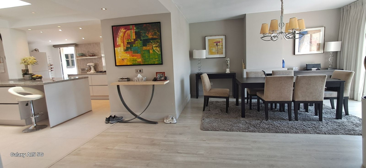 6 Bed Townhouse for sale in Marbella Costa Del Sol, Málaga, Spain
