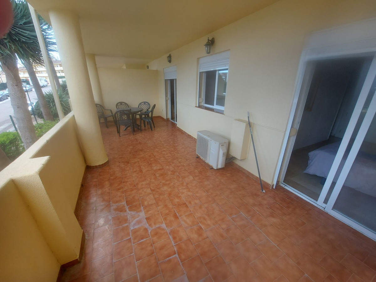 Se vende Apartamento Planta Baja de 2 dormitorios en Costa Del Sol, Málaga, España