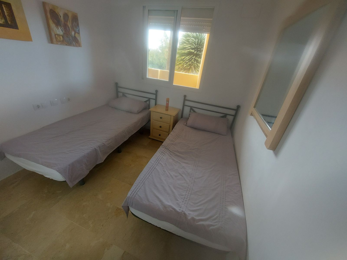 Se vende Apartamento Planta Baja de 2 dormitorios en Costa Del Sol, Málaga, España