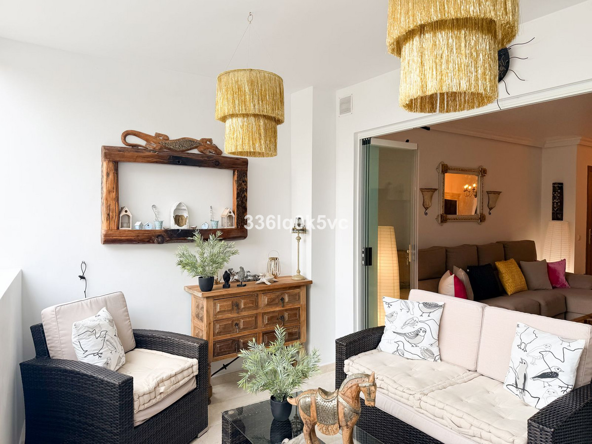 2 Bed Apartment for sale in Benahavís Costa Del Sol, Málaga, Spain