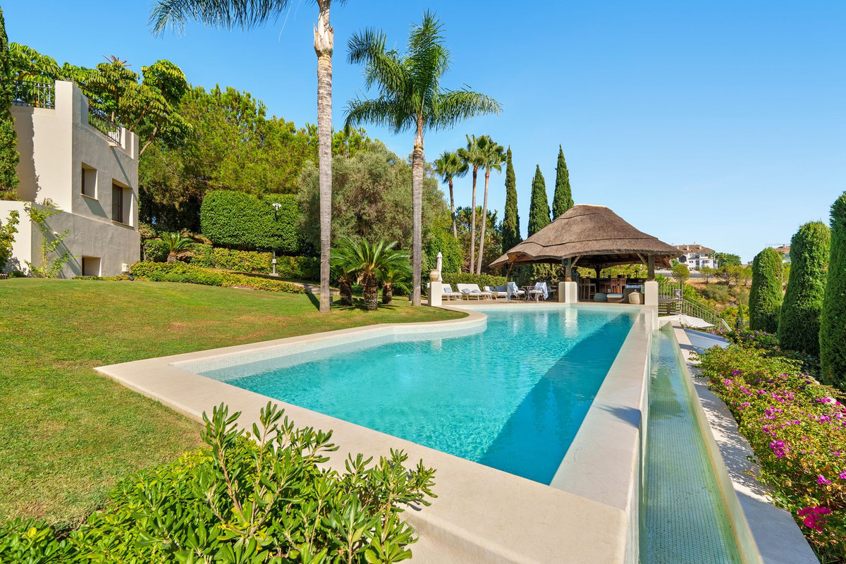 Se vende Villa - Chalet de 6 dormitorios en Costa Del Sol, Málaga, España