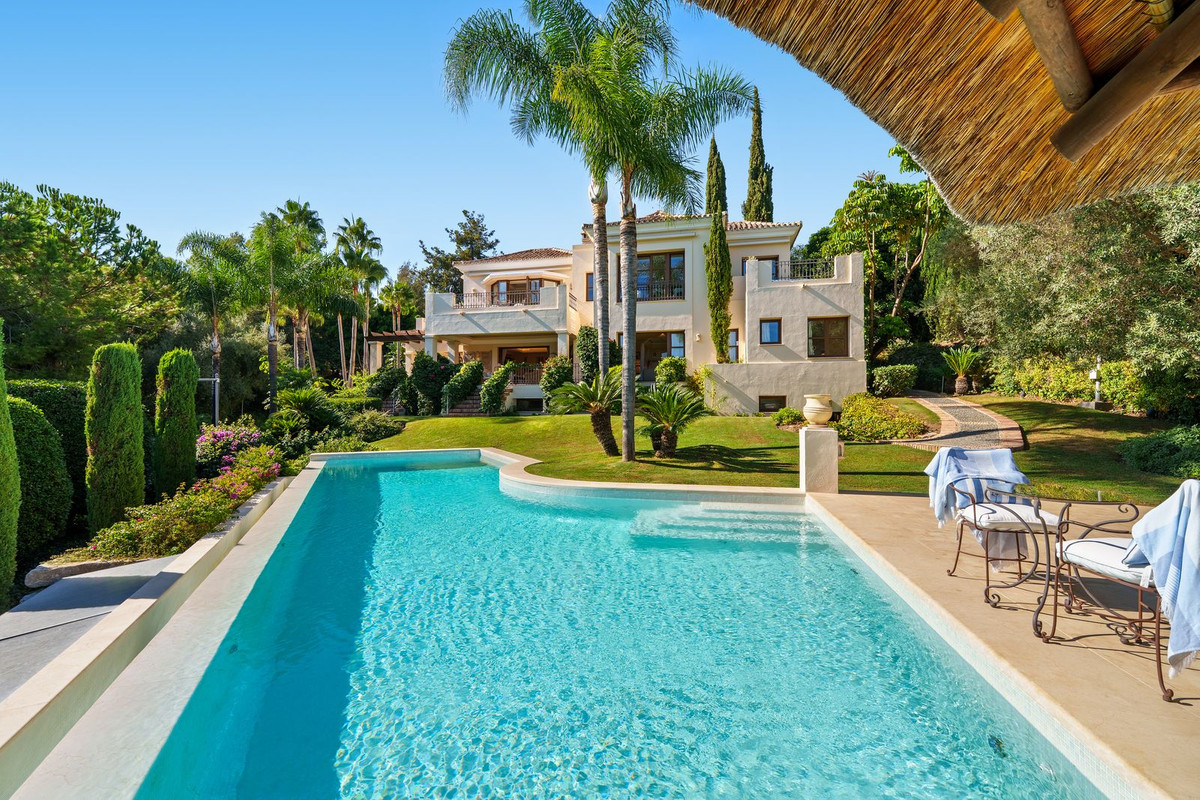 Se vende Villa - Chalet de 6 dormitorios en Costa Del Sol, Málaga, España