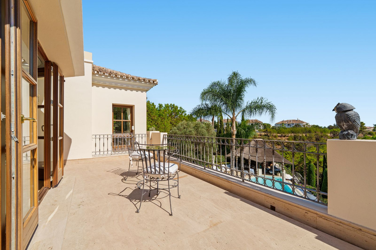 Se vende Villa - Chalet de 6 dormitorios en Costa Del Sol, Málaga, España