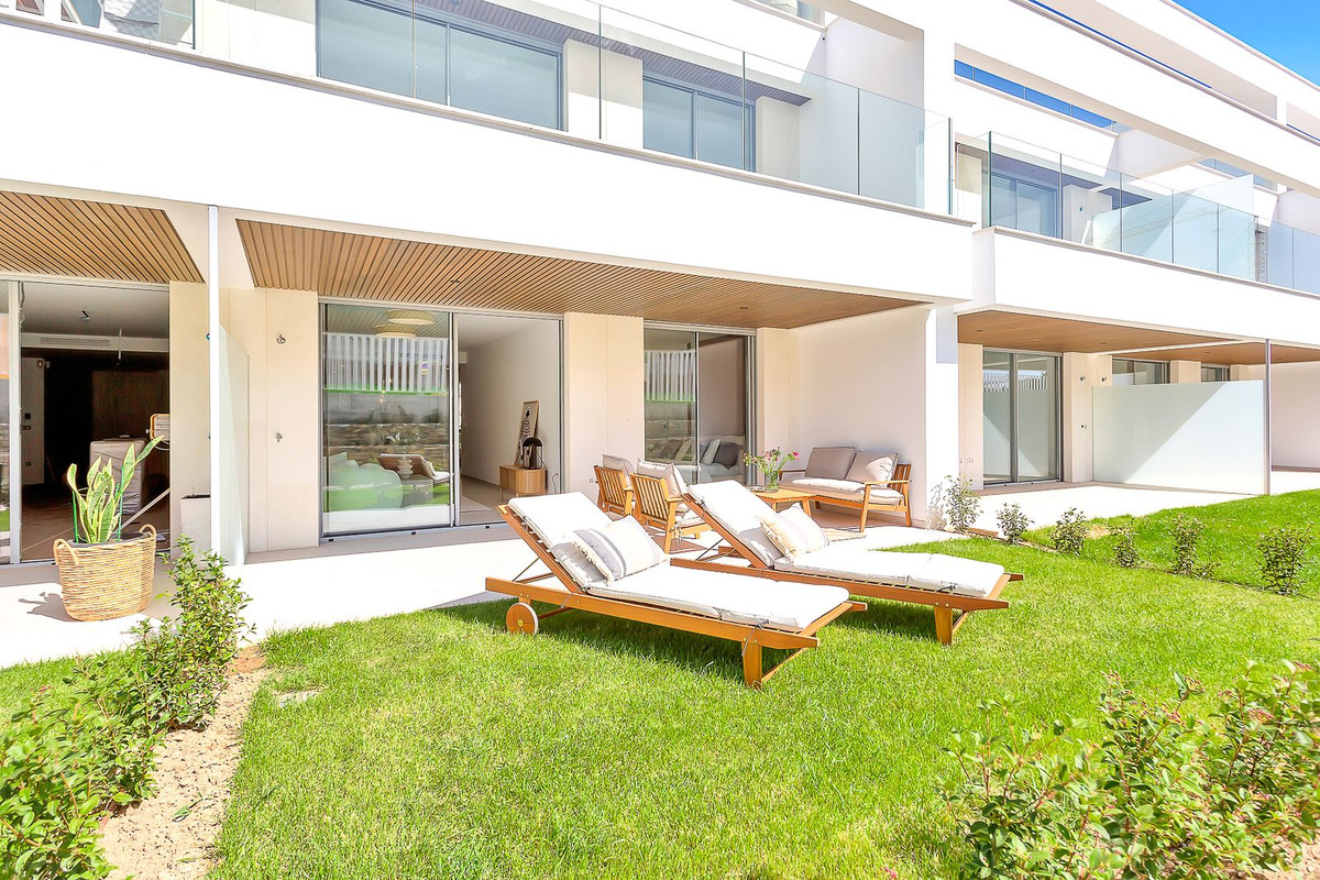 2 Bed Apartment for sale in Elviria Costa Del Sol, Málaga, Spain