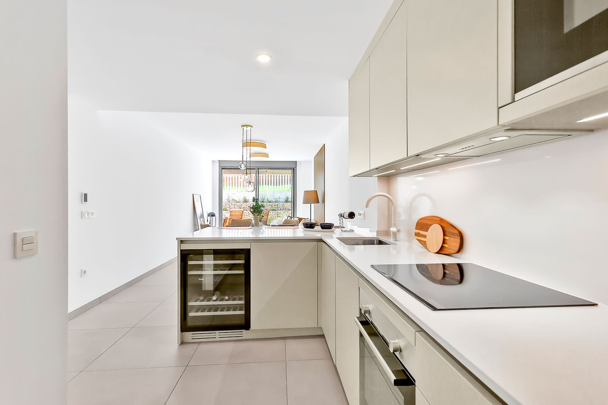 2 Bed Apartment for sale in Elviria Costa Del Sol, Málaga, Spain