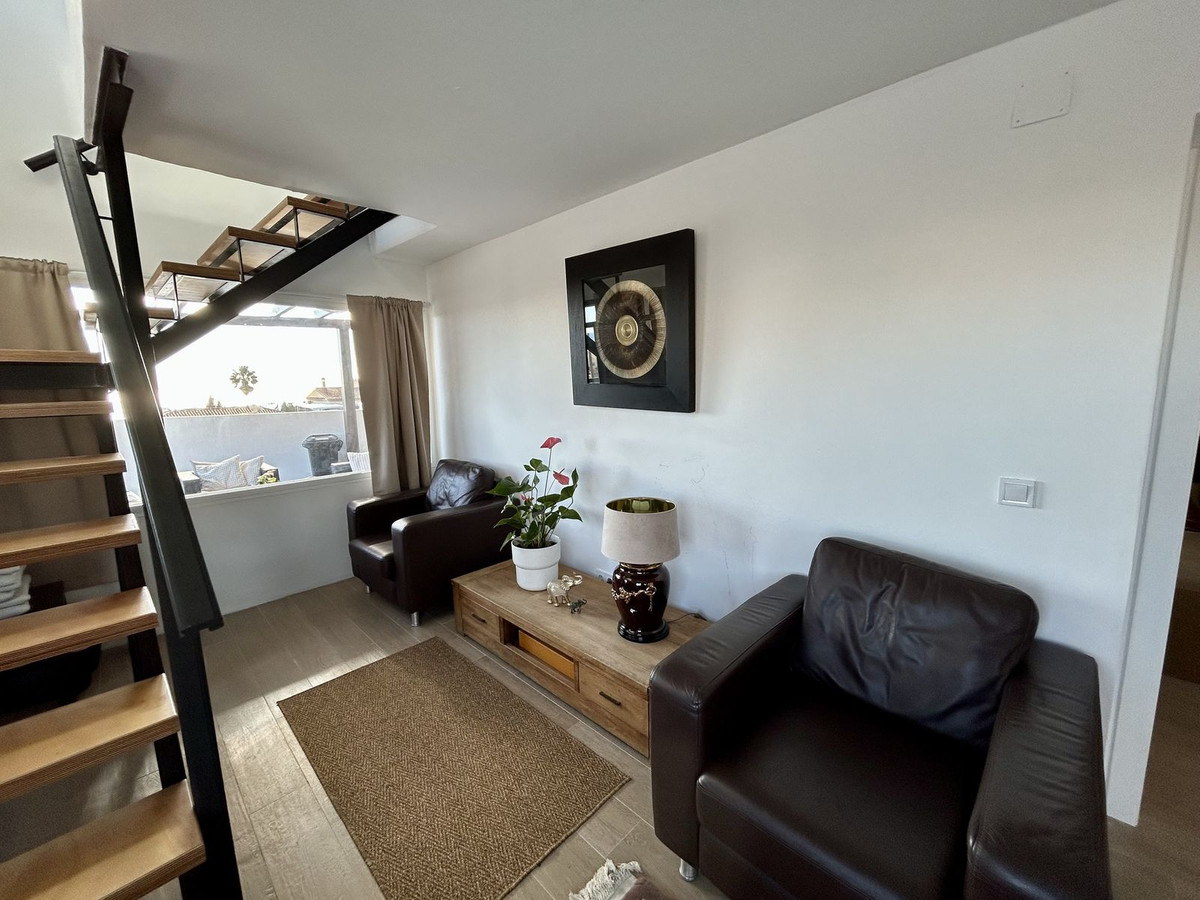 Se vende Villa - Chalet de 6 dormitorios en Costa Del Sol, Málaga, España