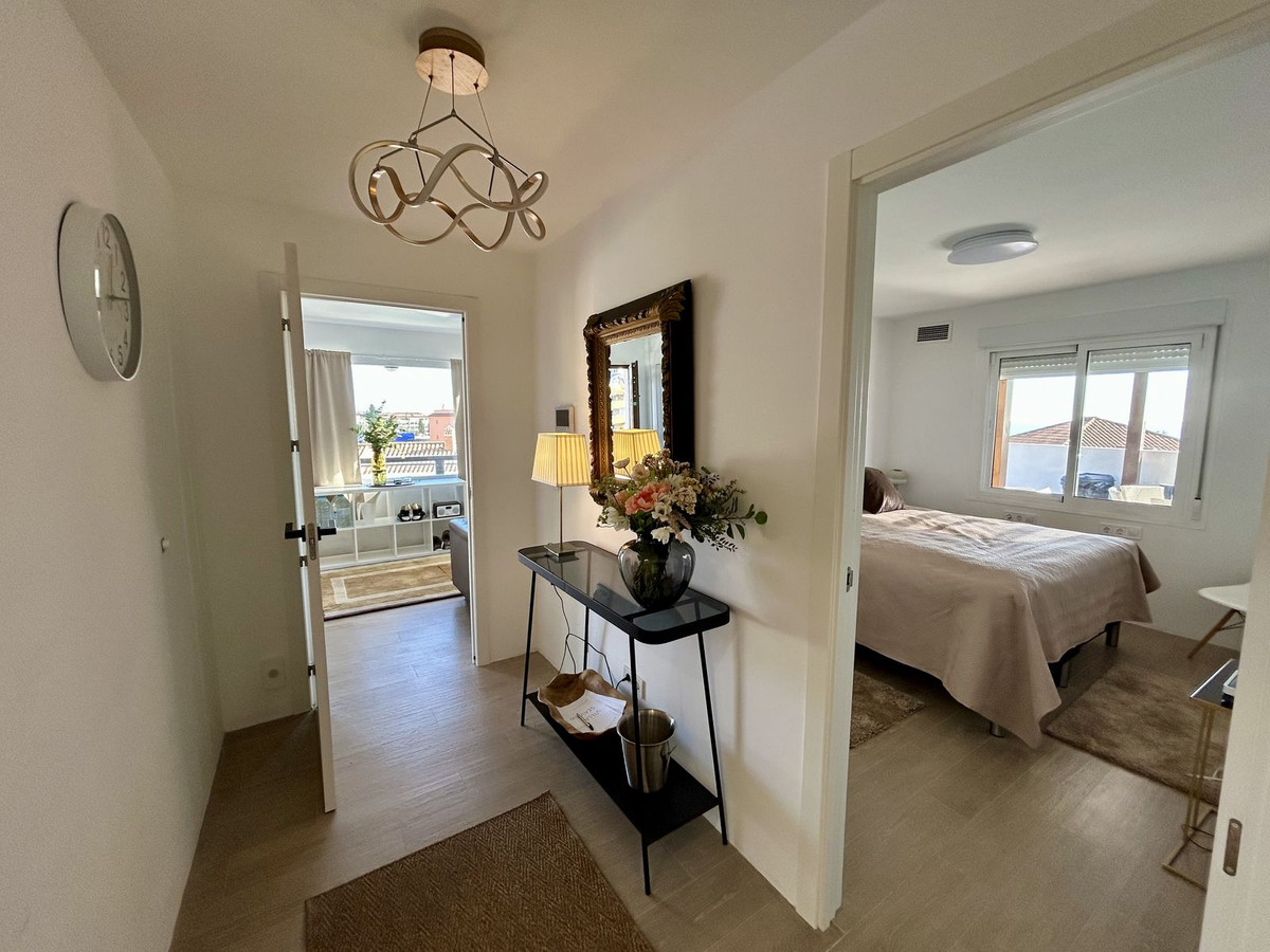 Se vende Villa - Chalet de 6 dormitorios en Costa Del Sol, Málaga, España