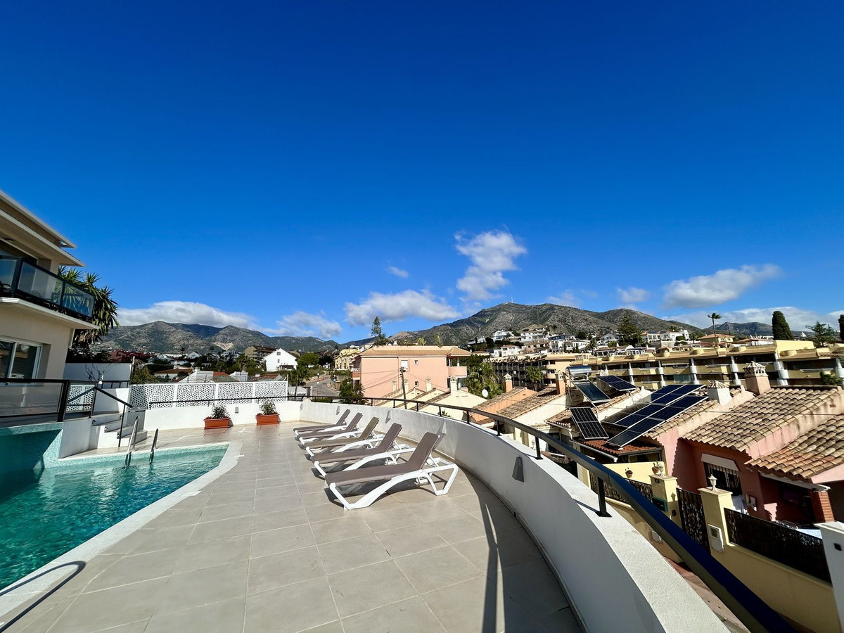Se vende Villa - Chalet de 6 dormitorios en Costa Del Sol, Málaga, España