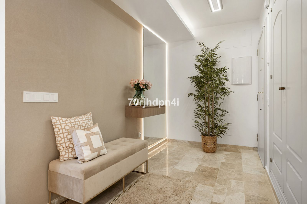 Se vende Apartamento Planta Baja de 3 dormitorios en Costa Del Sol, Málaga, España
