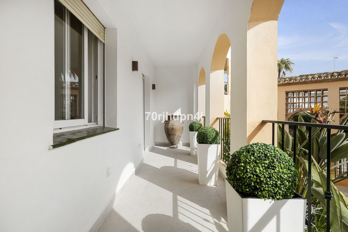 Se vende Apartamento Planta Baja de 3 dormitorios en Costa Del Sol, Málaga, España