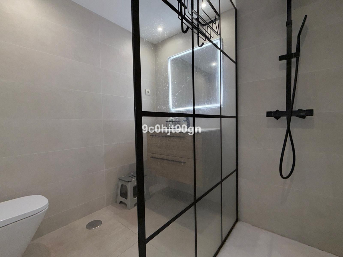 3 Bed Apartment for sale in Elviria Costa Del Sol, Málaga, Spain
