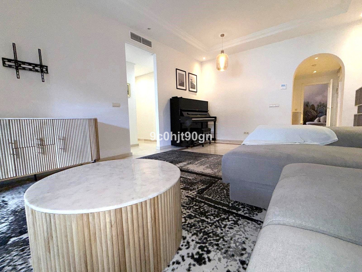 3 Bed Apartment for sale in Elviria Costa Del Sol, Málaga, Spain