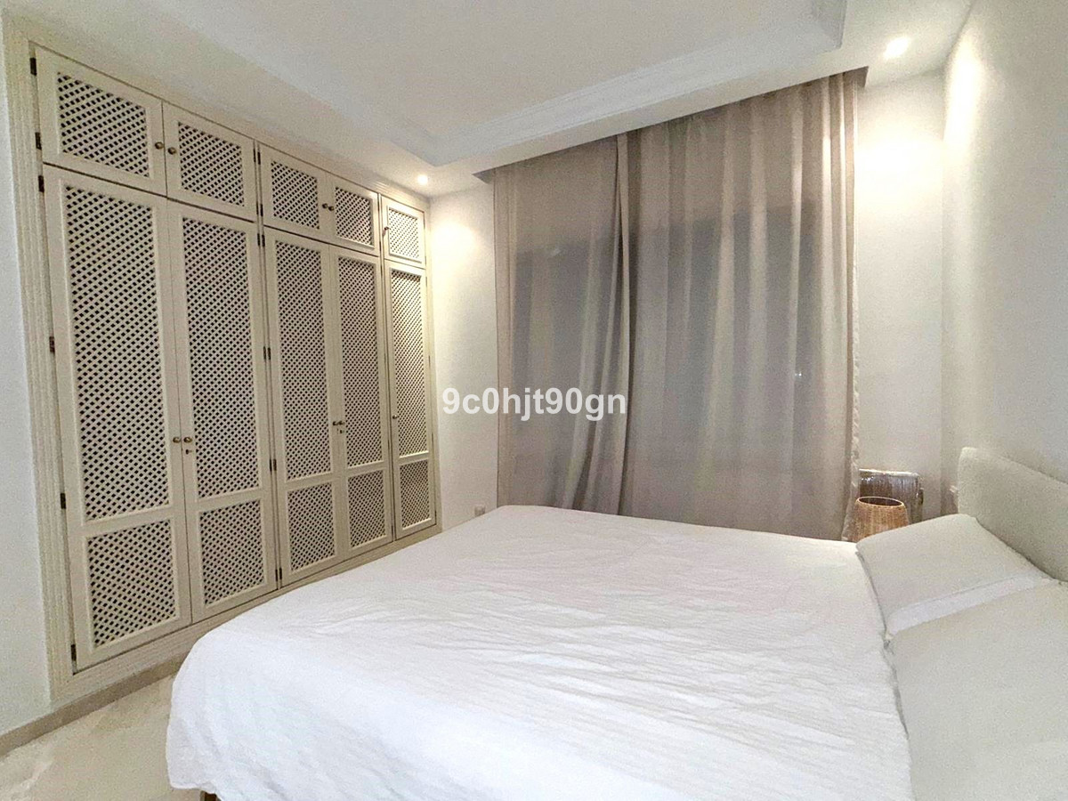 3 Bed Apartment for sale in Elviria Costa Del Sol, Málaga, Spain