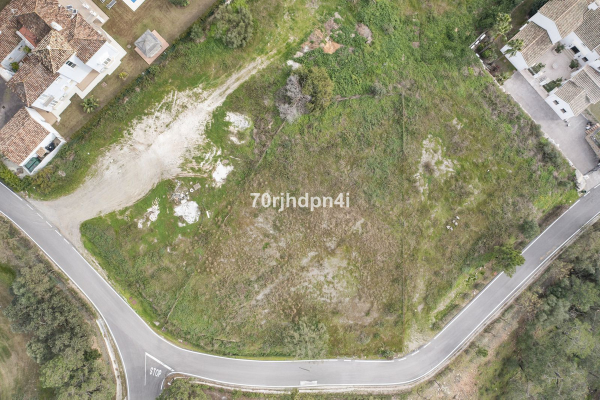 3 Bed Plots for sale in Benahavís Costa Del Sol, Málaga, Spain