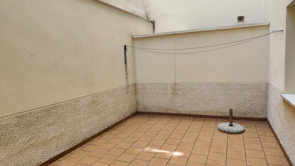 1 Bed Apartment for sale in Estepona Costa Del Sol, Málaga, Spain
