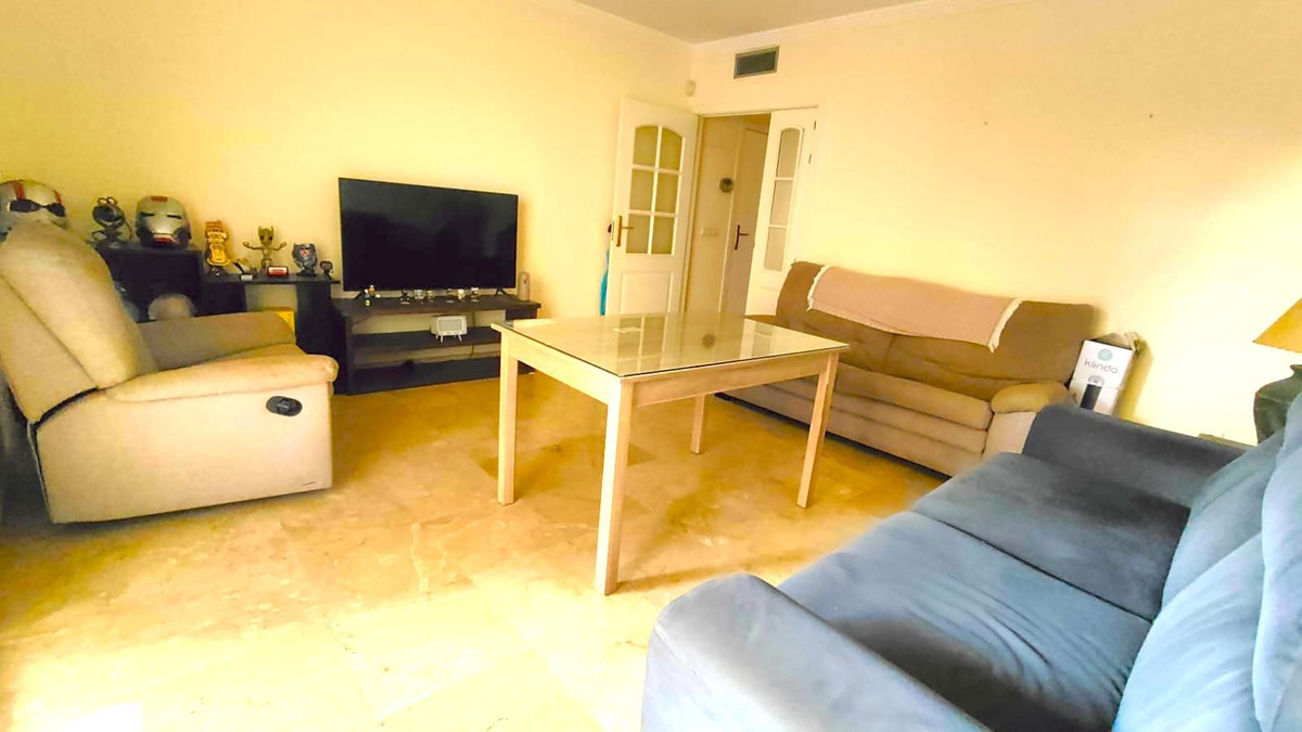 1 Bed Apartment for sale in Estepona Costa Del Sol, Málaga, Spain
