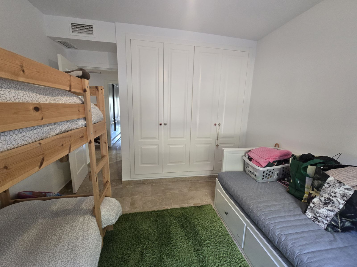 2 Bed Apartment for sale in Calahonda Costa Del Sol, Málaga, Spain