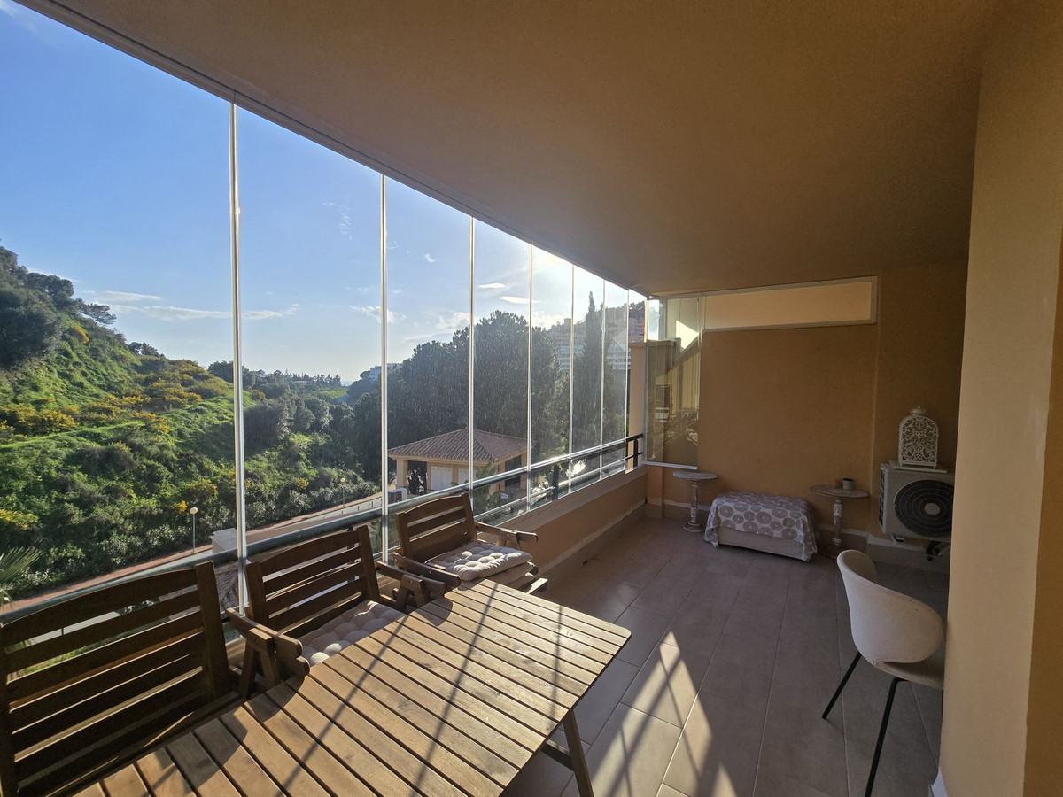 2 Bed Apartment for sale in Calahonda Costa Del Sol, Málaga, Spain