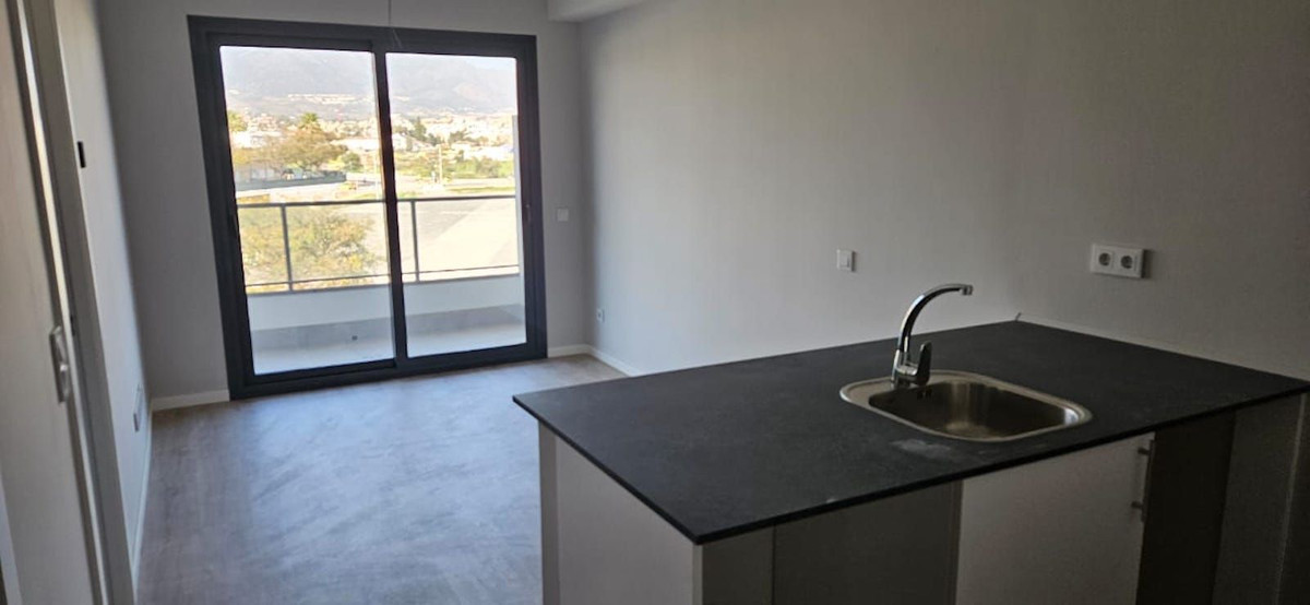 Se vende Apartamento Planta Media de 1 dormitorios en Costa Del Sol, Málaga, España