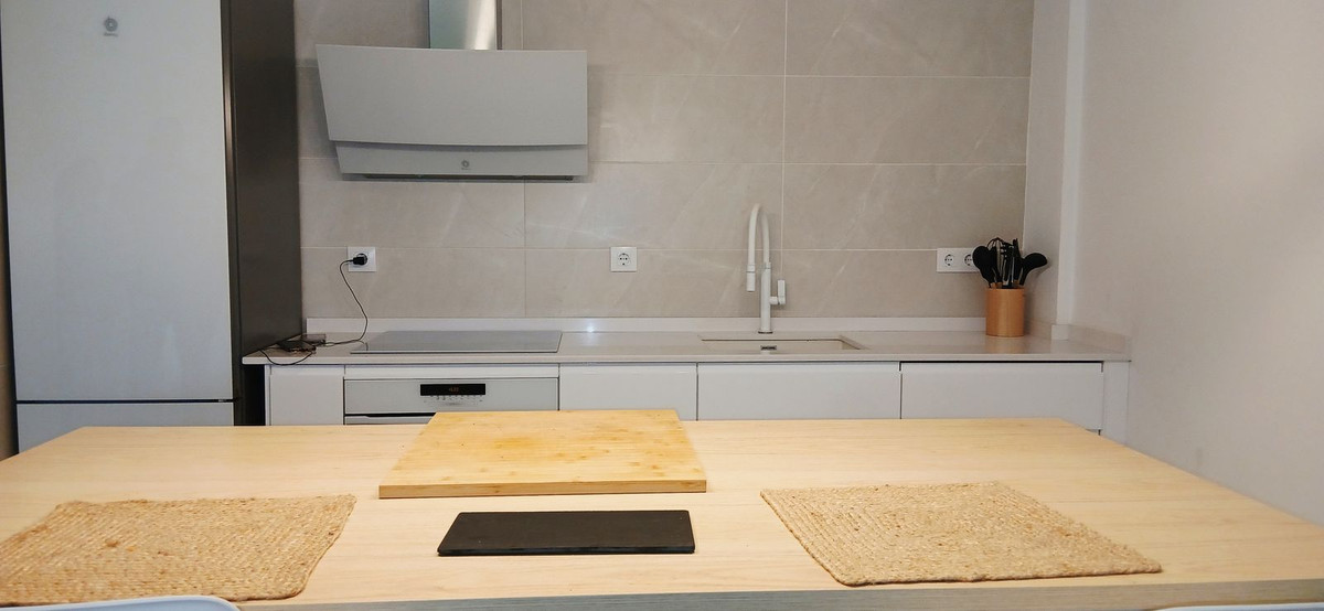 2 Bed Apartment for sale in Alhaurín De La Torre Costa Del Sol, Málaga, Spain