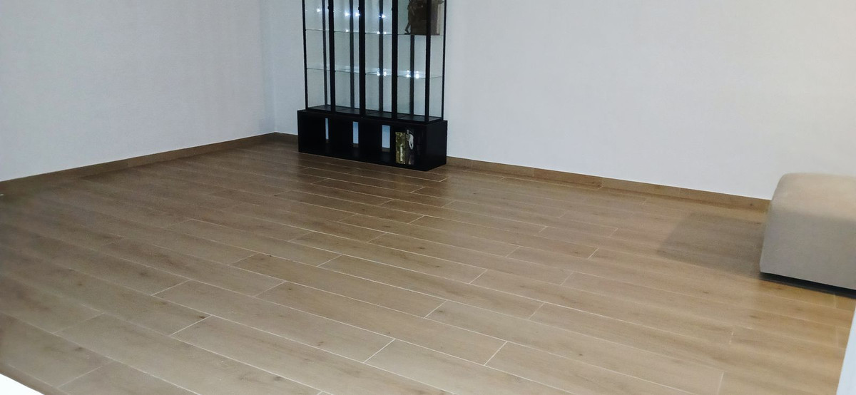 2 Bed Apartment for sale in Alhaurín De La Torre Costa Del Sol, Málaga, Spain