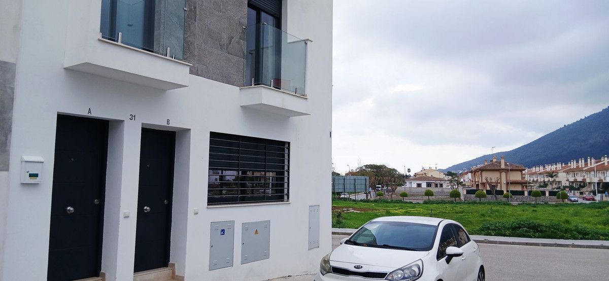 2 Bed Apartment for sale in Alhaurín De La Torre Costa Del Sol, Málaga, Spain